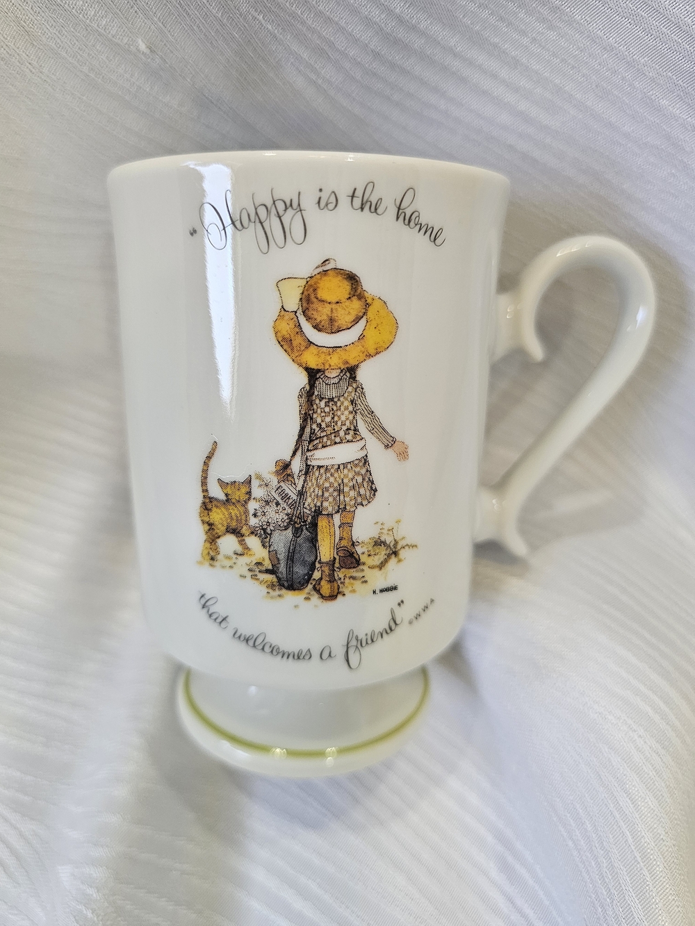 Vintage Holly Hobbie 1983 Ceramic Mug White Excellent Condition Collectible